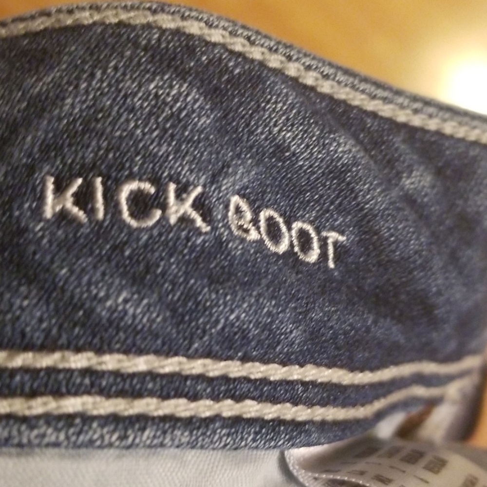 Jeans - Picture 4 of 5